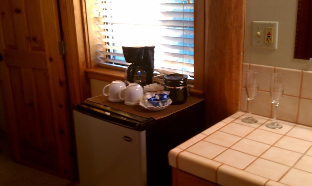 Nature'S Inn Bed And Breakfast Ahwahnee Δωμάτιο φωτογραφία