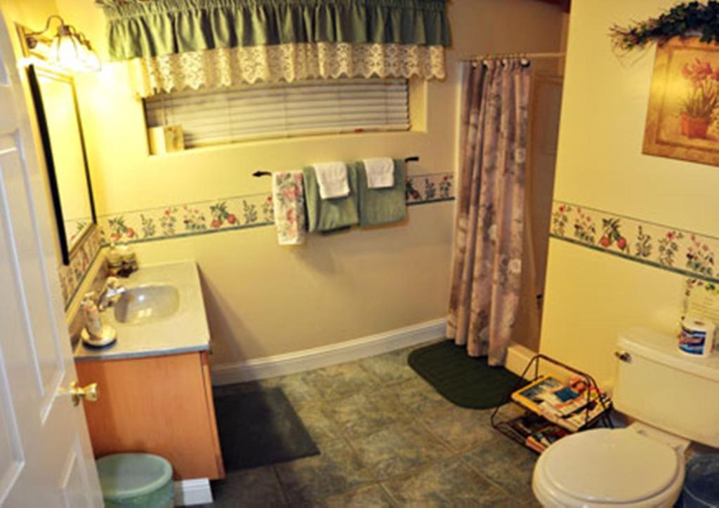 Nature'S Inn Bed And Breakfast Ahwahnee Δωμάτιο φωτογραφία